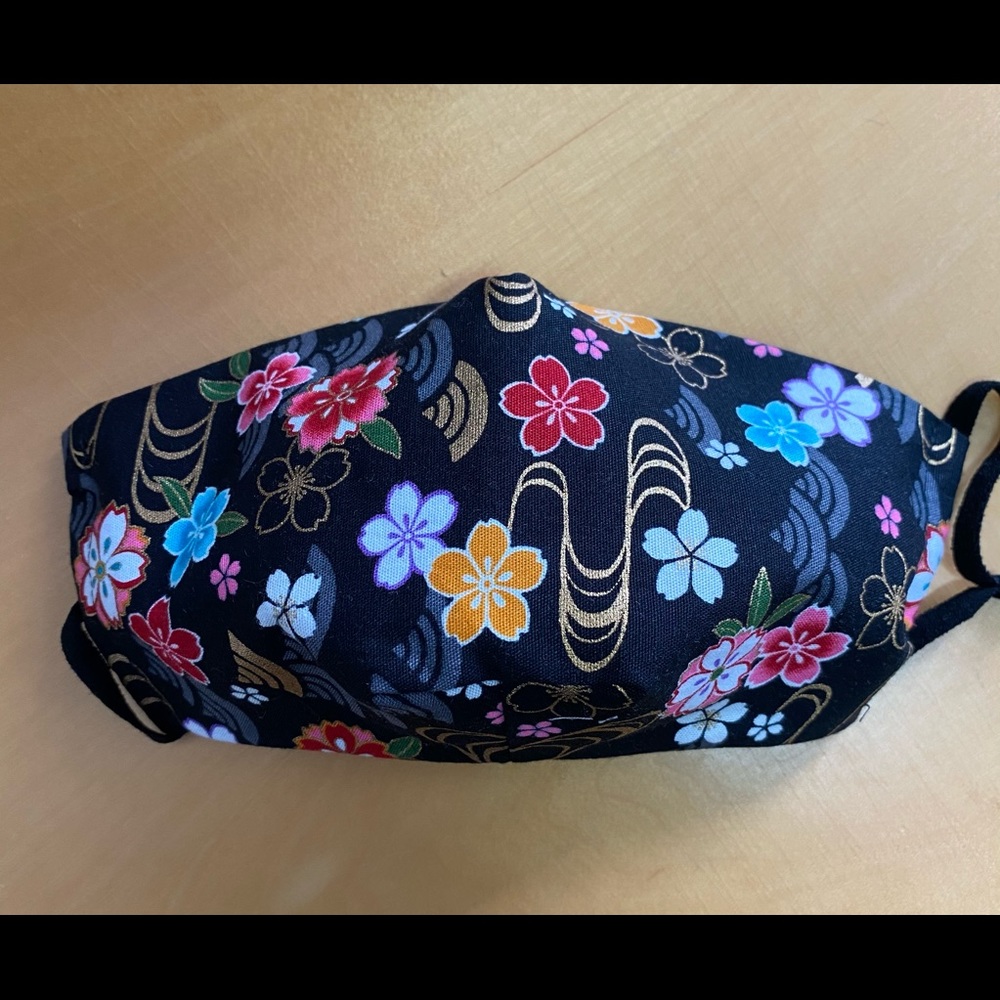 Japanese Sakura design face mask
